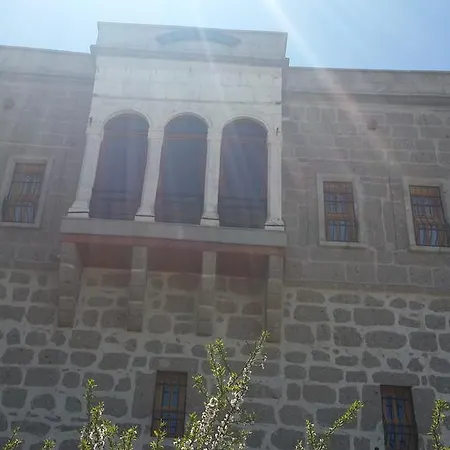 Hekim Konagi Hotel